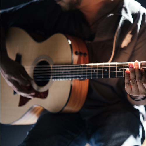 Guitarra en ESIA Ticomán 27-01